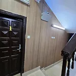 شقة مفرشة رقم 3 تبعد ٣ كم عن الحرم النبوي الشريف