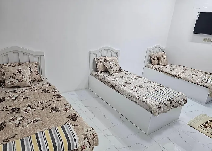شقة مفرشة رقم 3 تبعد ٣ كم عن الحرم النبوي الشريف